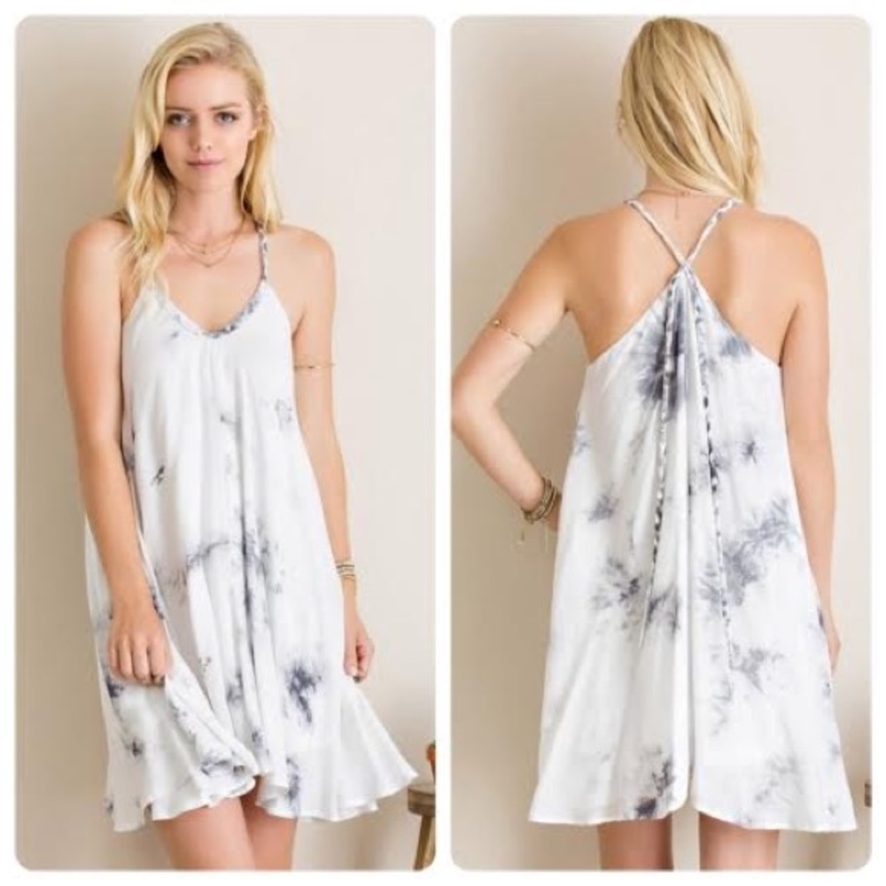 Entro | Whisper of Clouds Summer Swing Dress